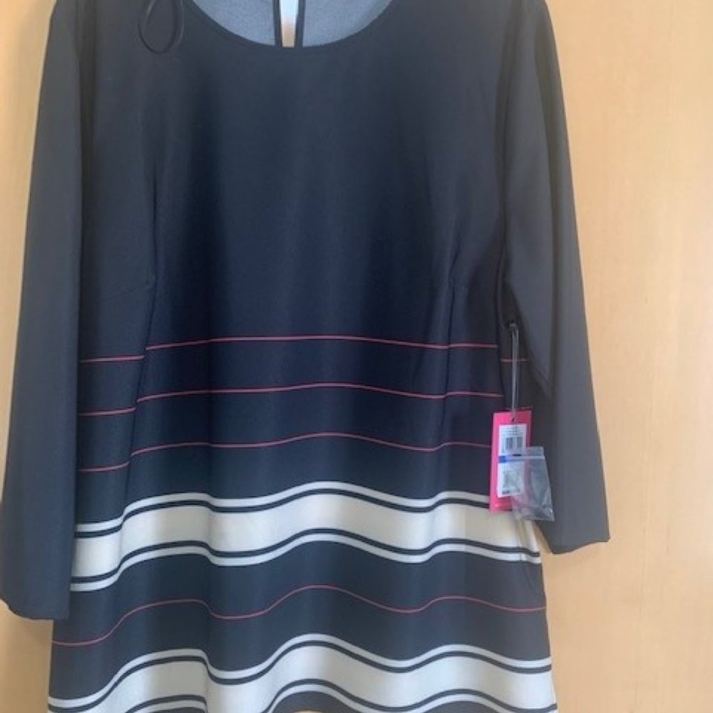 Vince Camuto Blouse - New with Tags
